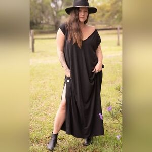 Sinew Moon Pinch of Grace Kaftan